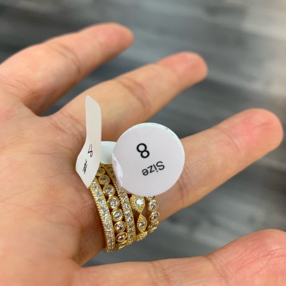 5pcs Yellow Gold Ring Eternity Wedding Bands Set size 6 size 8 - Picture 5 of 6